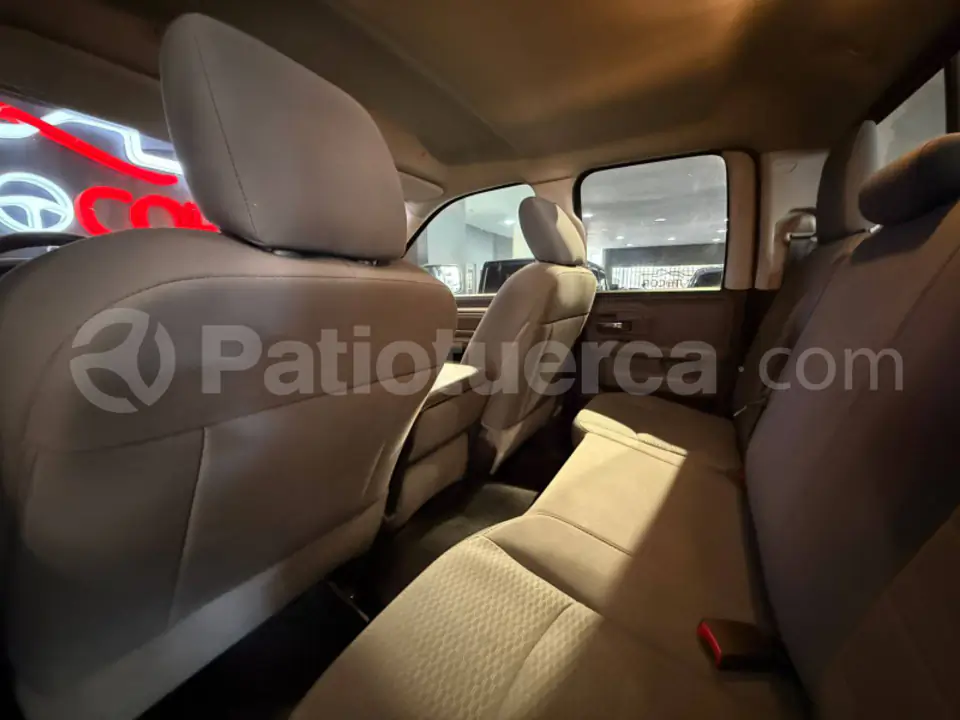 Foto 10 de Dodge RAM 1500