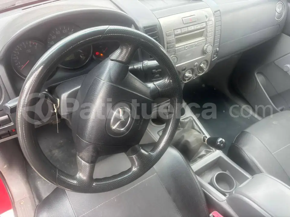Foto 4 de Mazda BT-50 CD 4x2