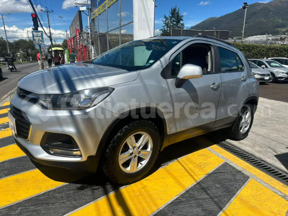 Foto 1 de Chevrolet Tracker LS
