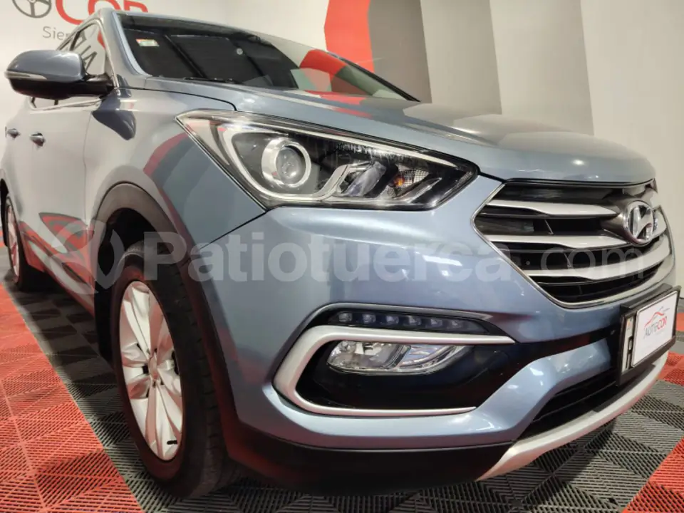 Foto 2 de Hyundai Santa Fe 4x2