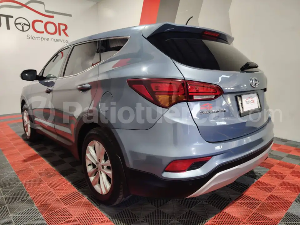 Foto 6 de Hyundai Santa Fe 4x2