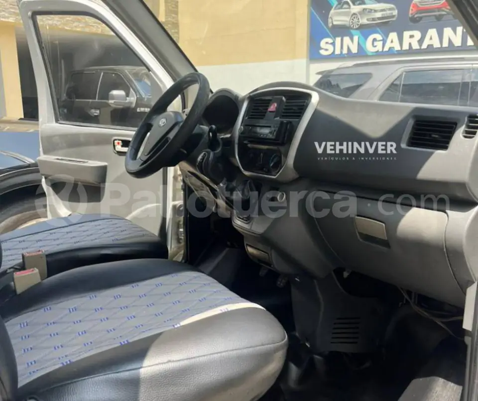 Foto 2 de Chery Practivan