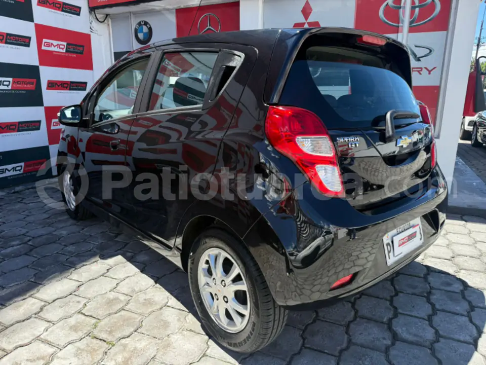 Foto 7 de Chevrolet Spark GT LTZ