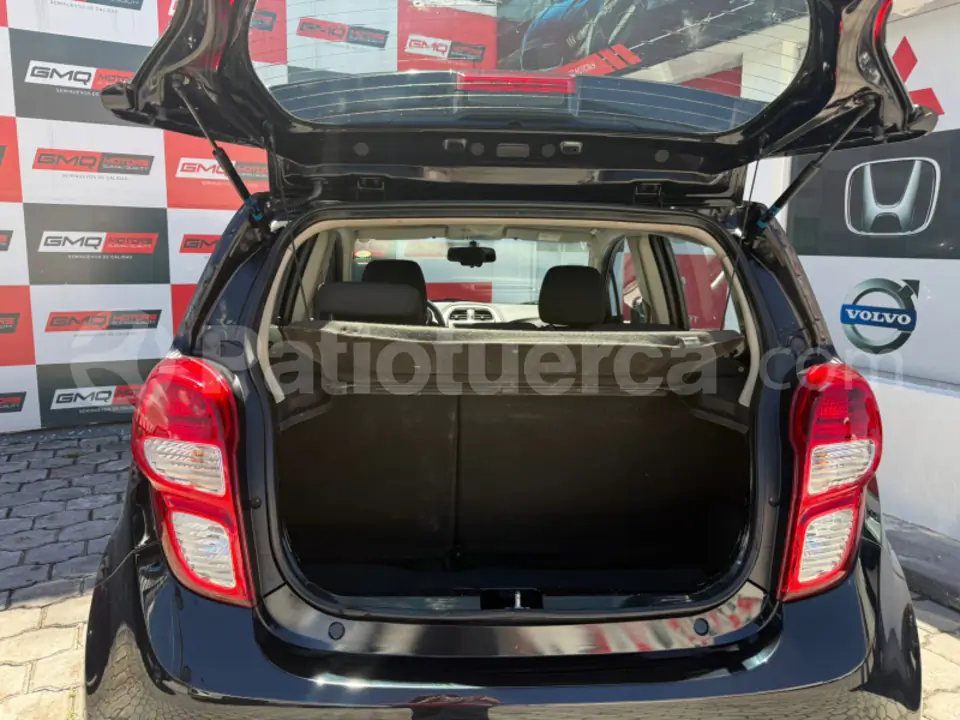 Foto 9 de Chevrolet Spark GT LTZ