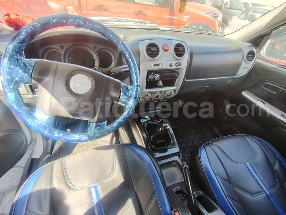Foto 7 de Chevrolet LUV D-MAX TM 3.0 4X4 DIESEL CD