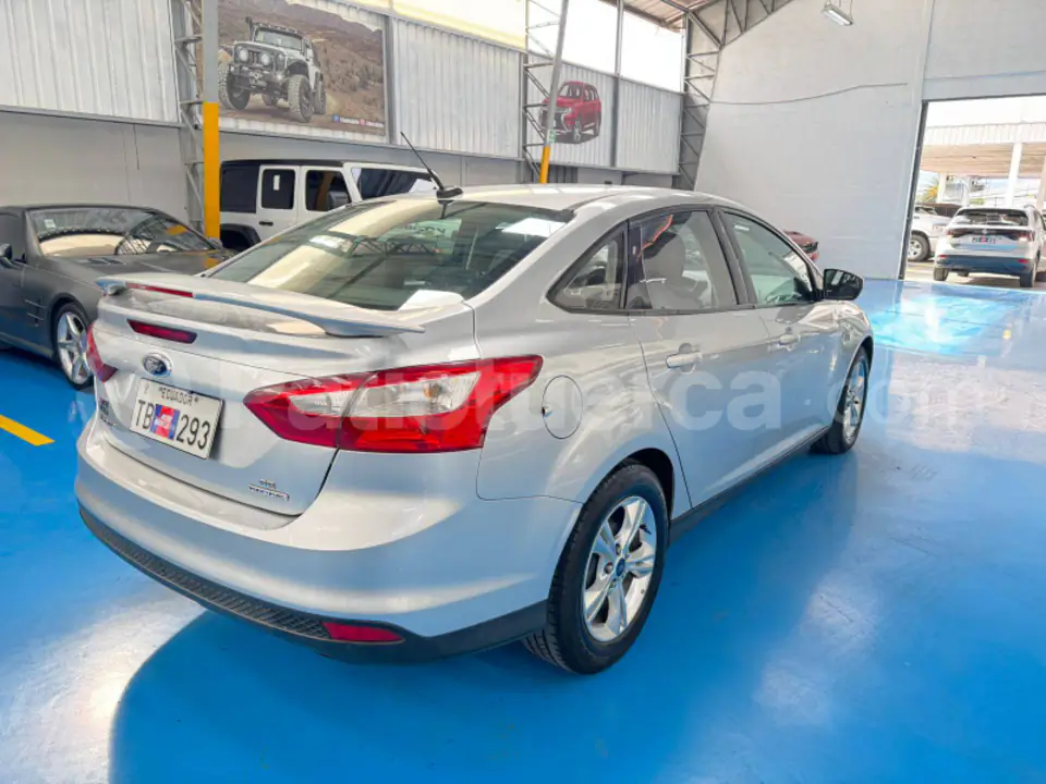 Foto 3 de Ford Focus