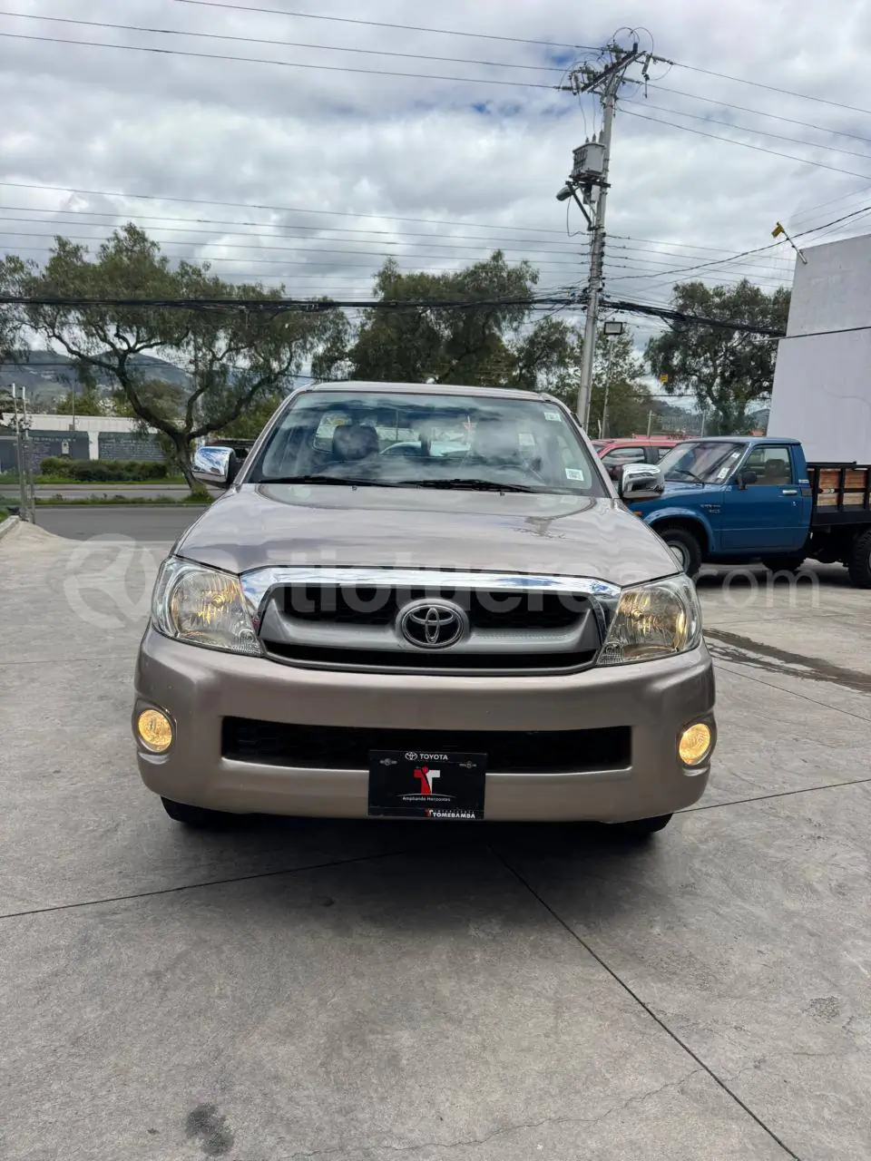 Foto 3 de Toyota EKT HILUX 4X2 CS