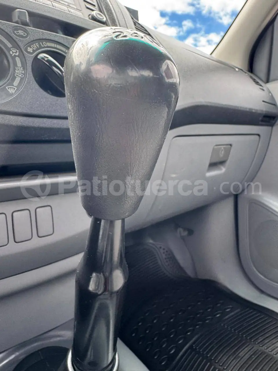 Foto 7 de Toyota EKT HILUX 4X2 CS