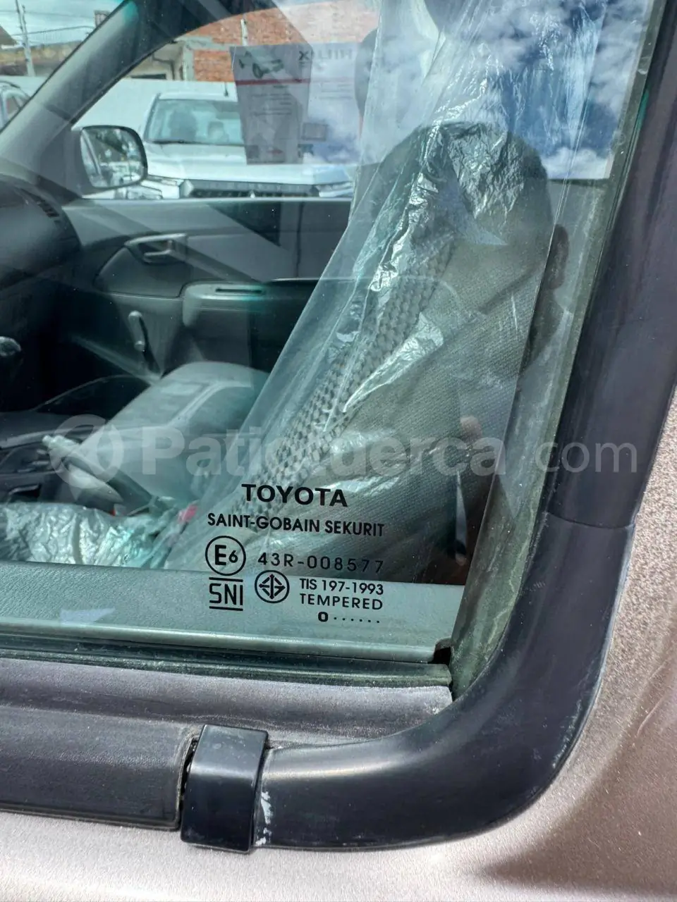 Foto 10 de Toyota EKT HILUX 4X2 CS
