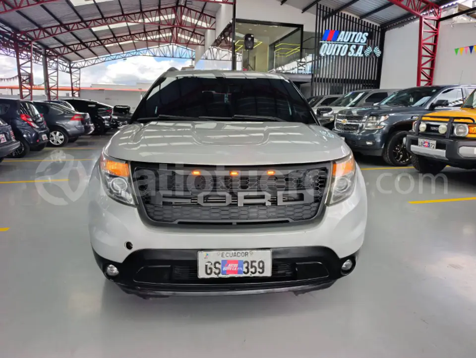 Foto 1 de Ford Explorer