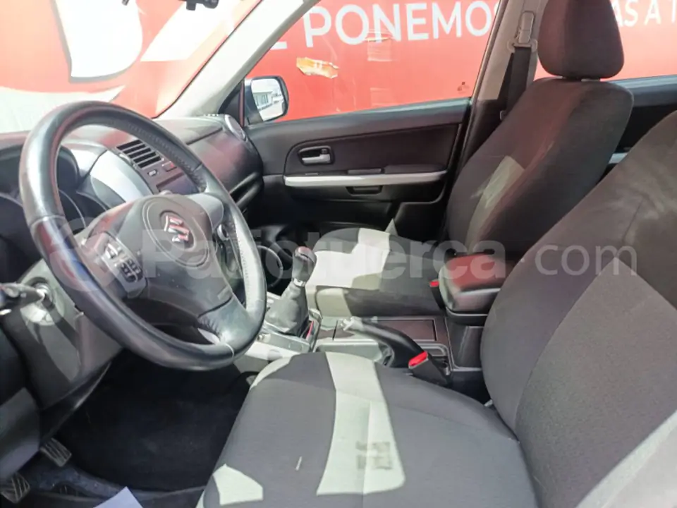 Foto 8 de Suzuki Grand Vitara SZ