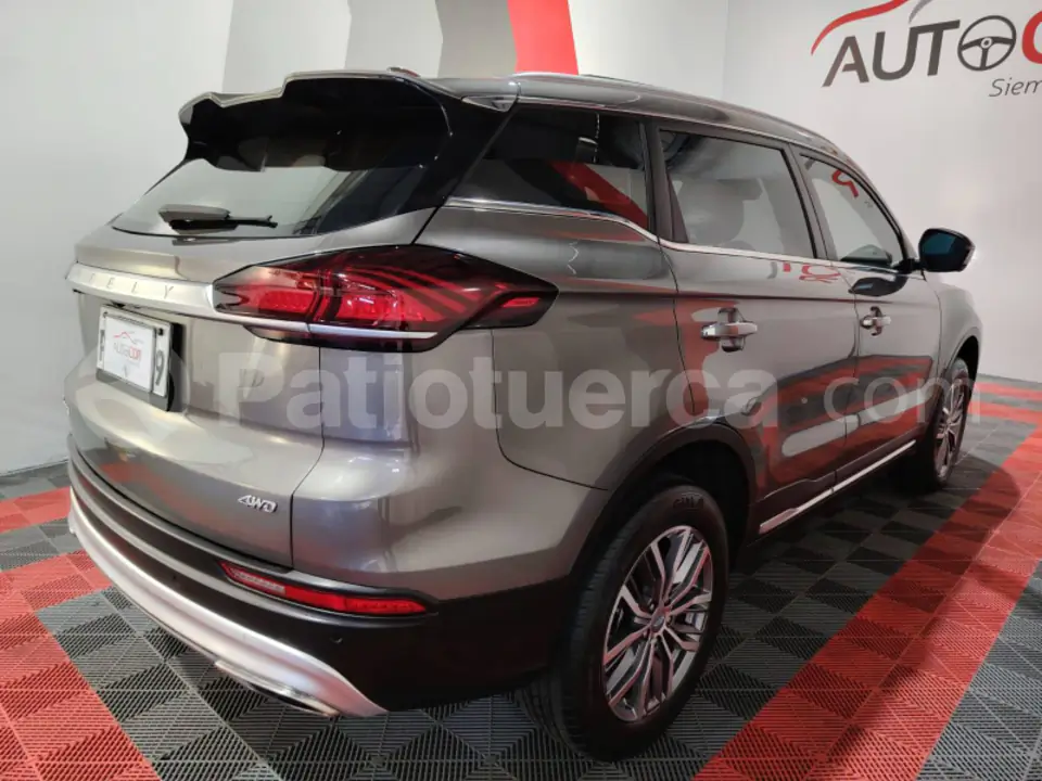Foto 5 de Geely AZCARRA HYBRID