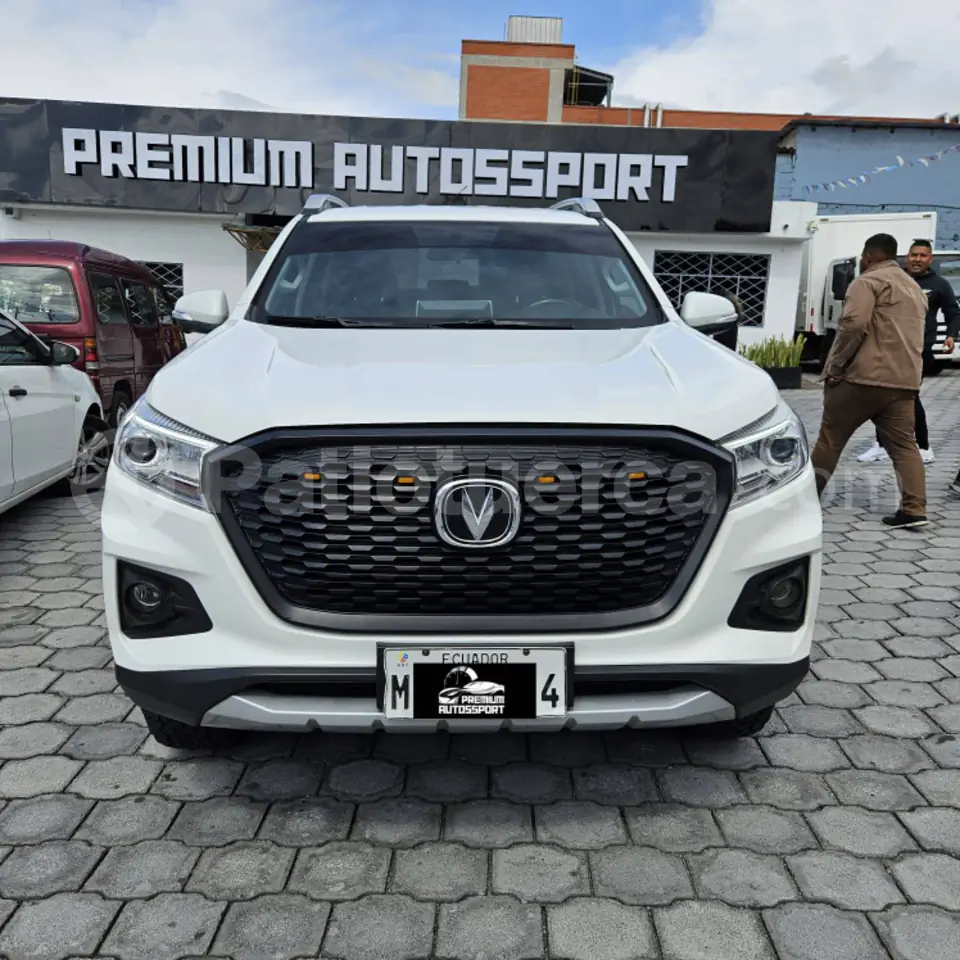 Foto 2 de Changan HUNTER