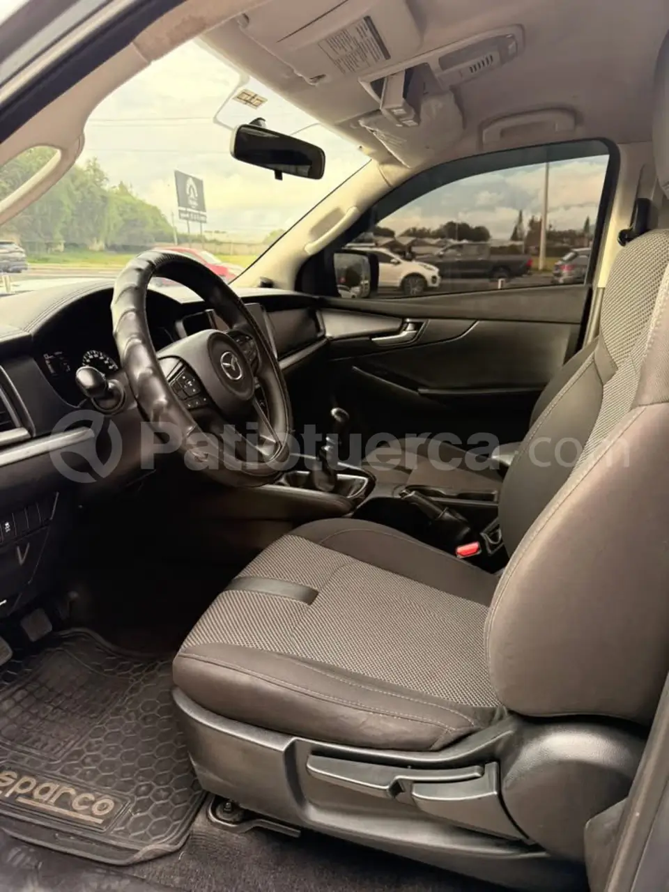 Foto 9 de Mazda BT-50 4x4 Diesel