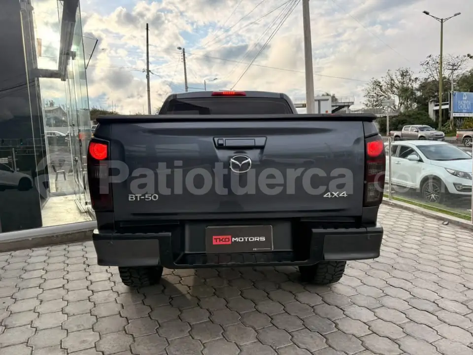 Foto 13 de Mazda BT-50 4x4 Diesel