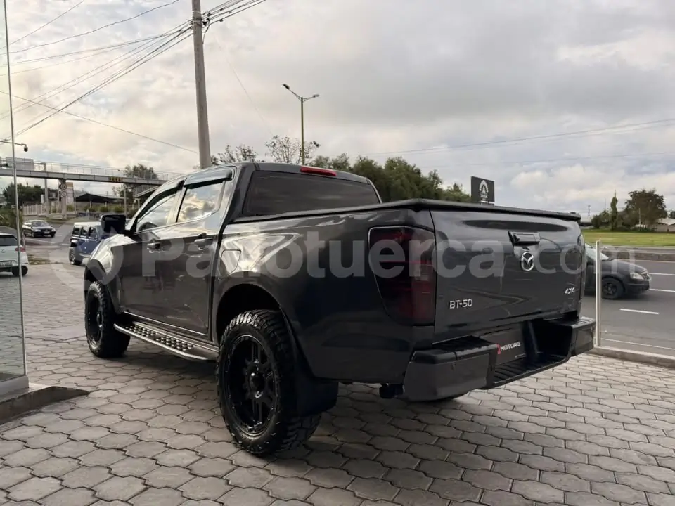 Foto 15 de Mazda BT-50 4x4 Diesel