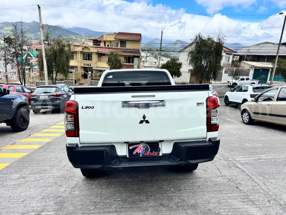 Foto 4 de Mitsubishi L200 HIRIDER