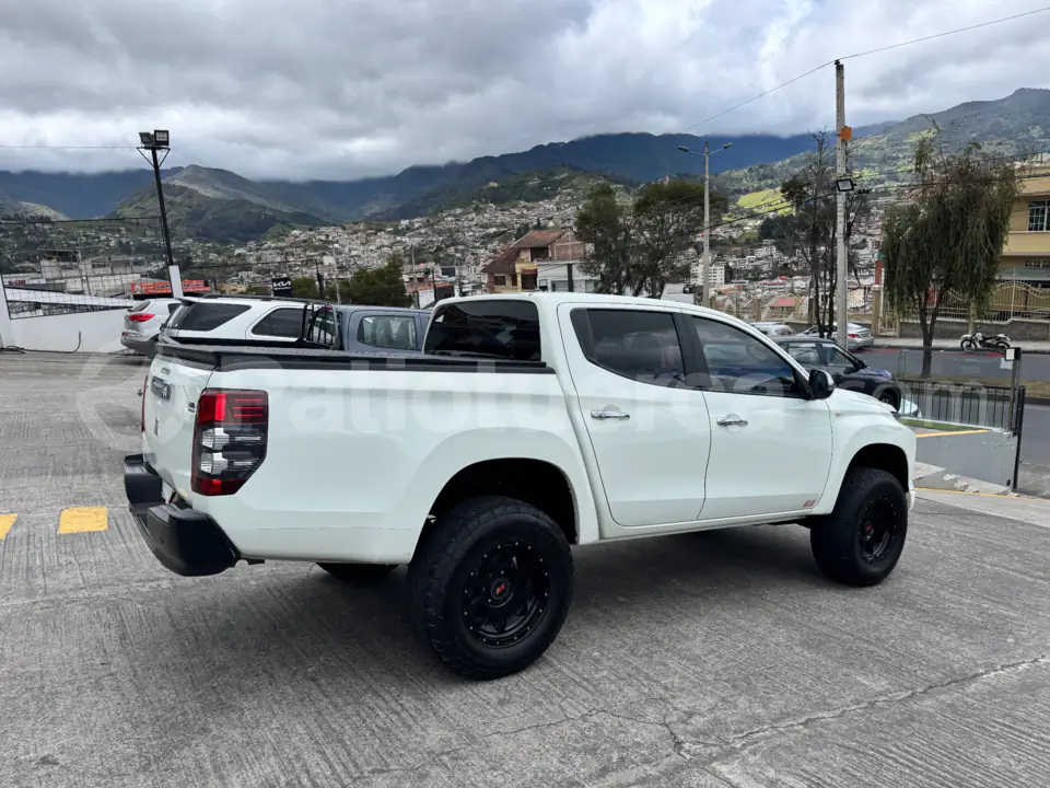 Foto 5 de Mitsubishi L200 HIRIDER