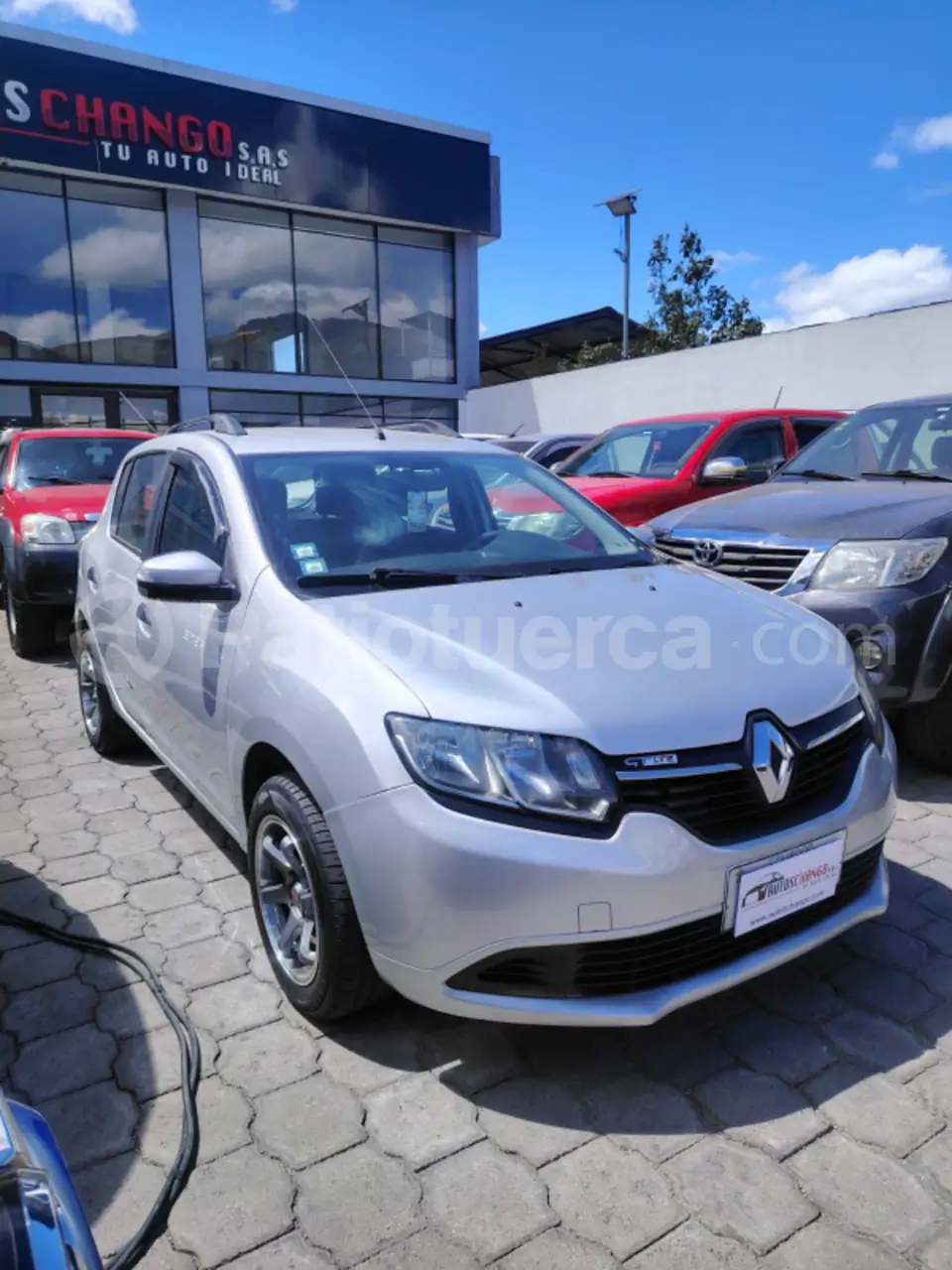 Foto 2 de Renault SANDERO EXPRESSION