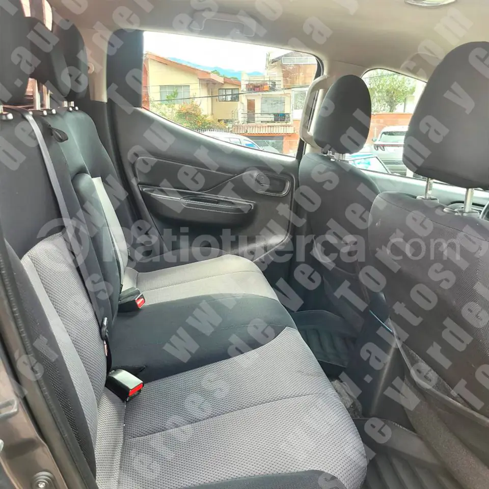 Foto 8 de Mitsubishi L200 HIRIDER