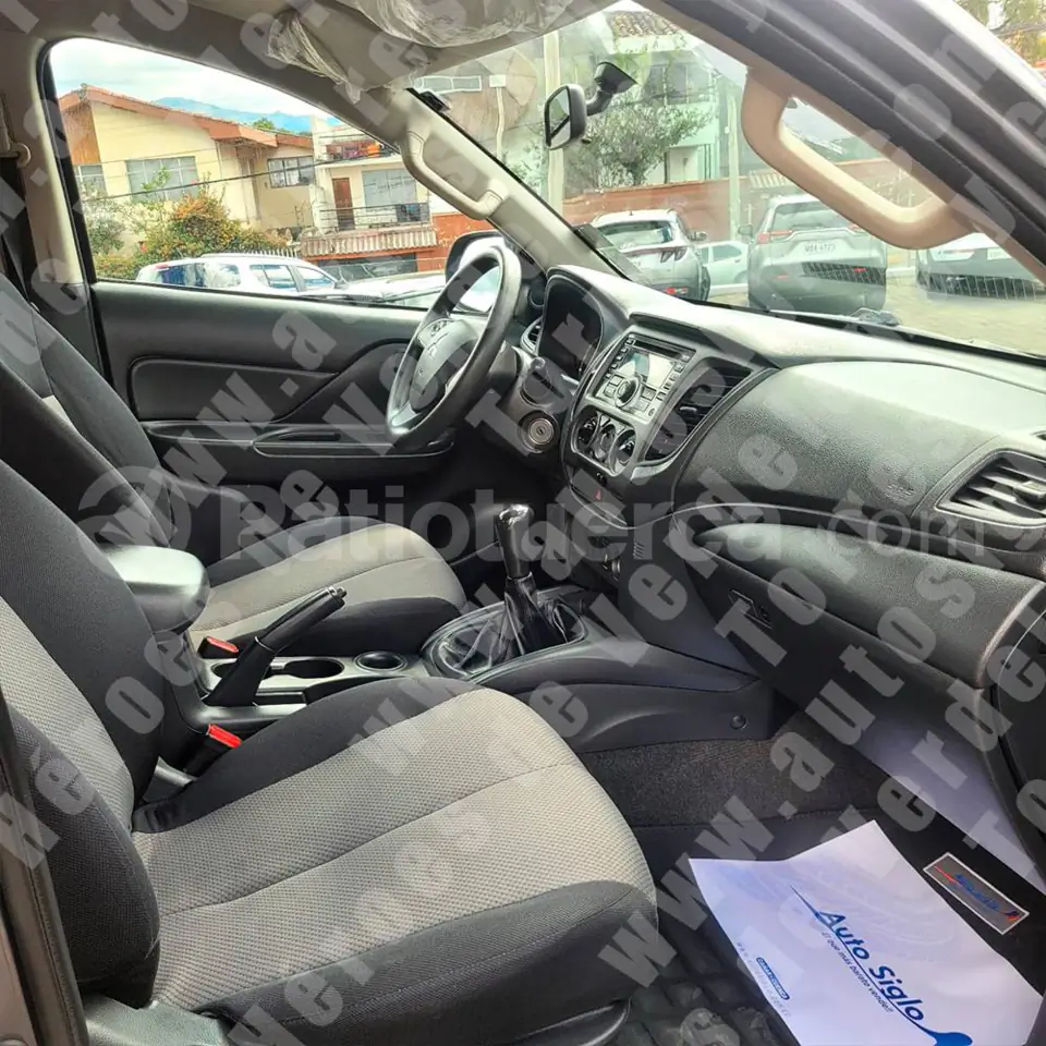 Foto 9 de Mitsubishi L200 HIRIDER