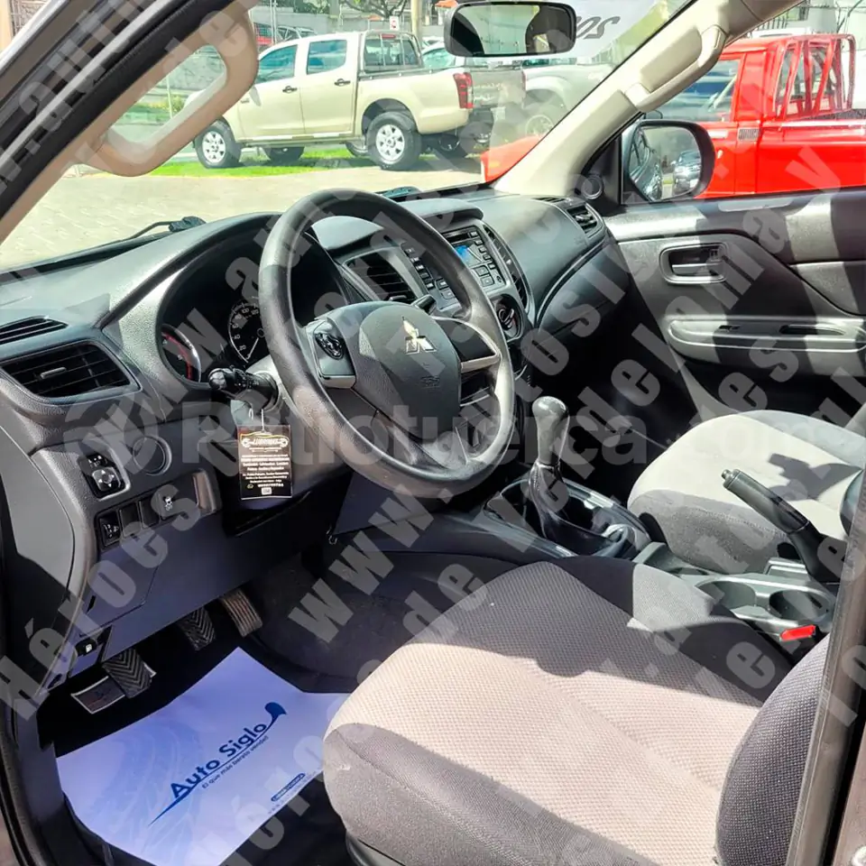 Foto 10 de Mitsubishi L200 HIRIDER