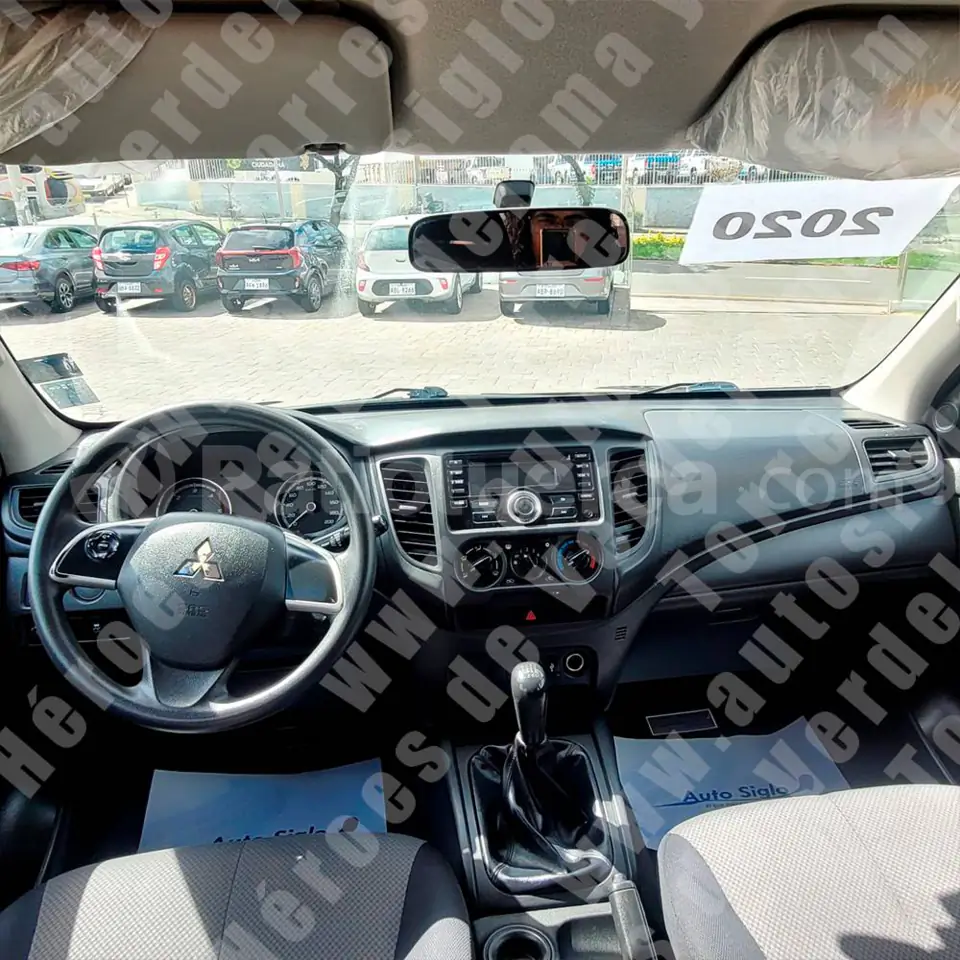 Foto 12 de Mitsubishi L200 HIRIDER