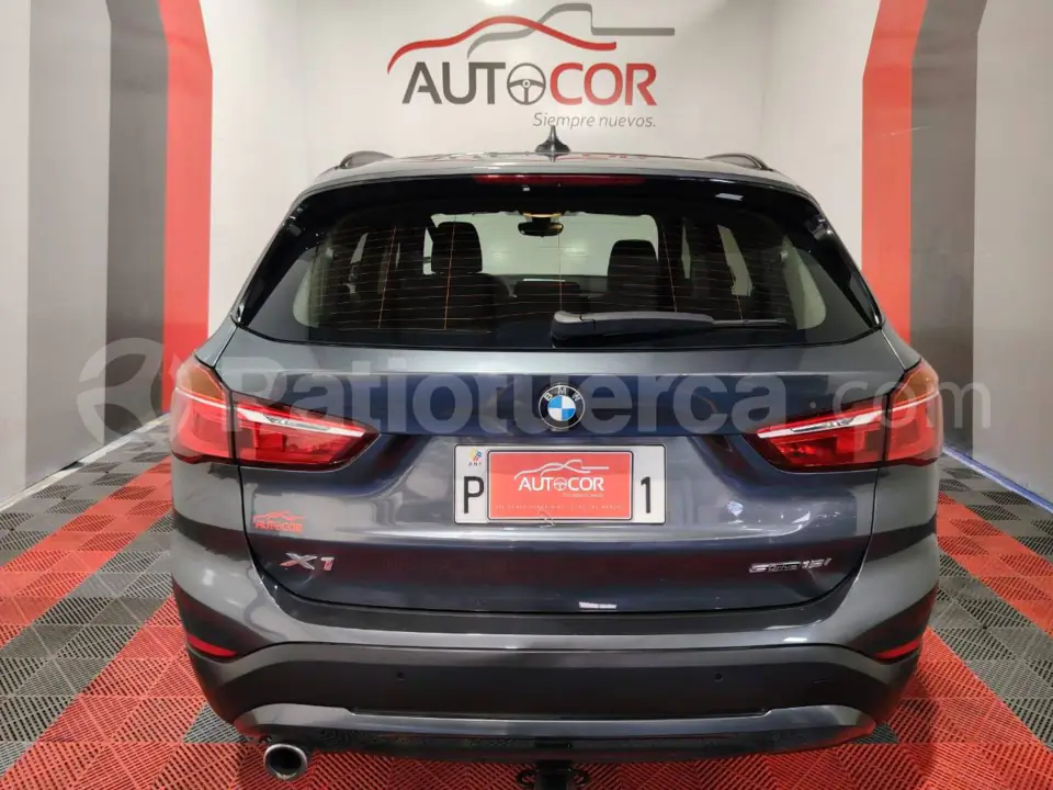 Foto 3 de BMW X1