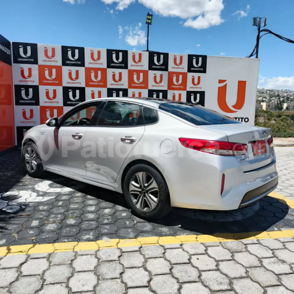 Foto 4 de Kia Optima Hybrid