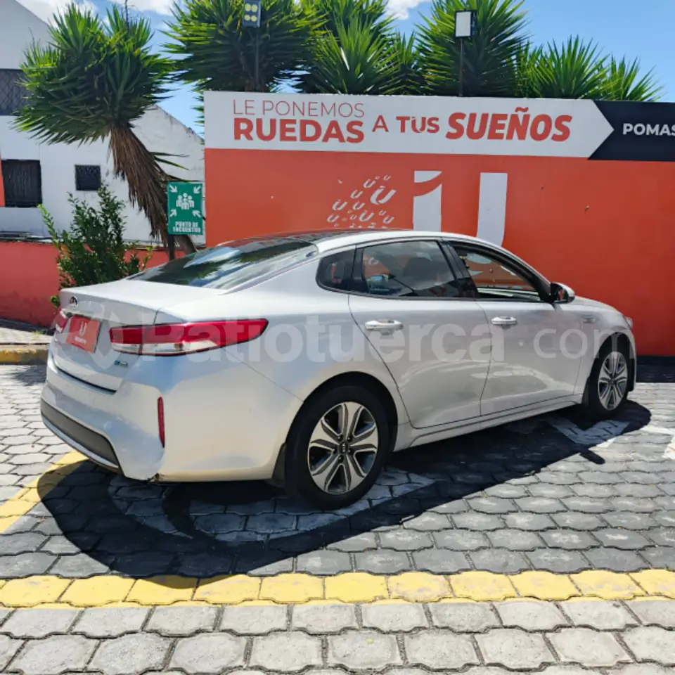 Foto 5 de Kia Optima Hybrid