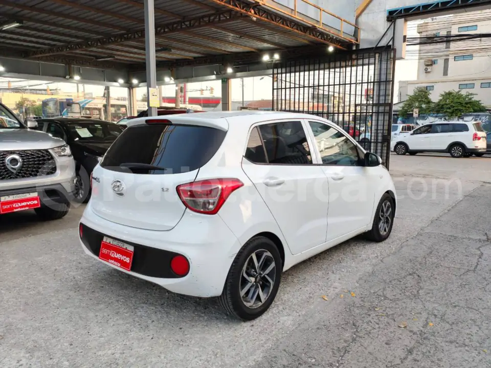 Foto 2 de Hyundai Grand I10 HB