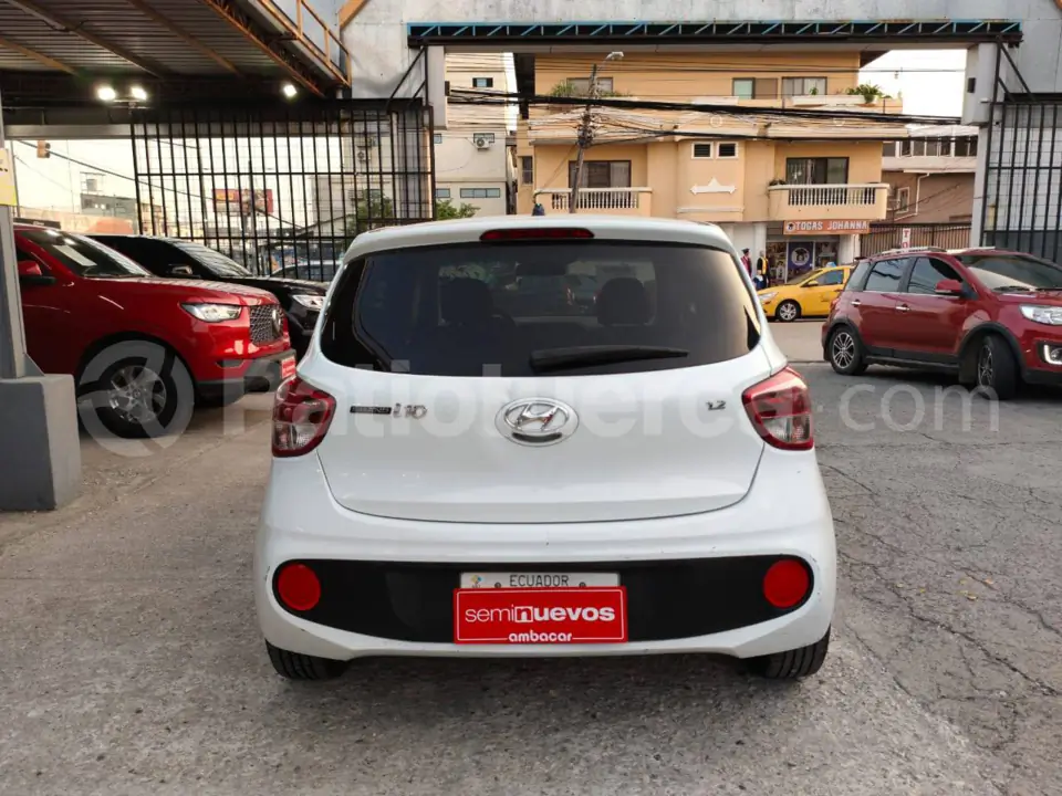 Foto 4 de Hyundai Grand I10 HB