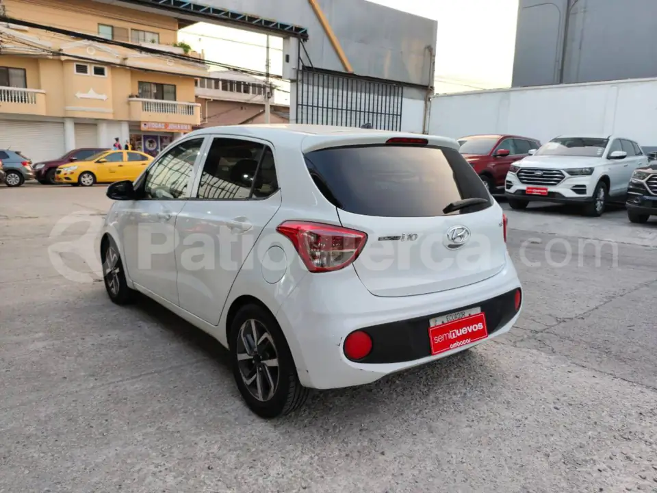 Foto 7 de Hyundai Grand I10 HB