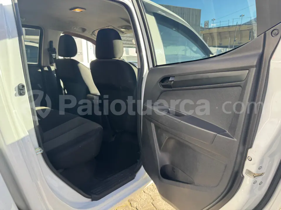 Foto 9 de Chevrolet D MAX CRDI FULL 2.5.