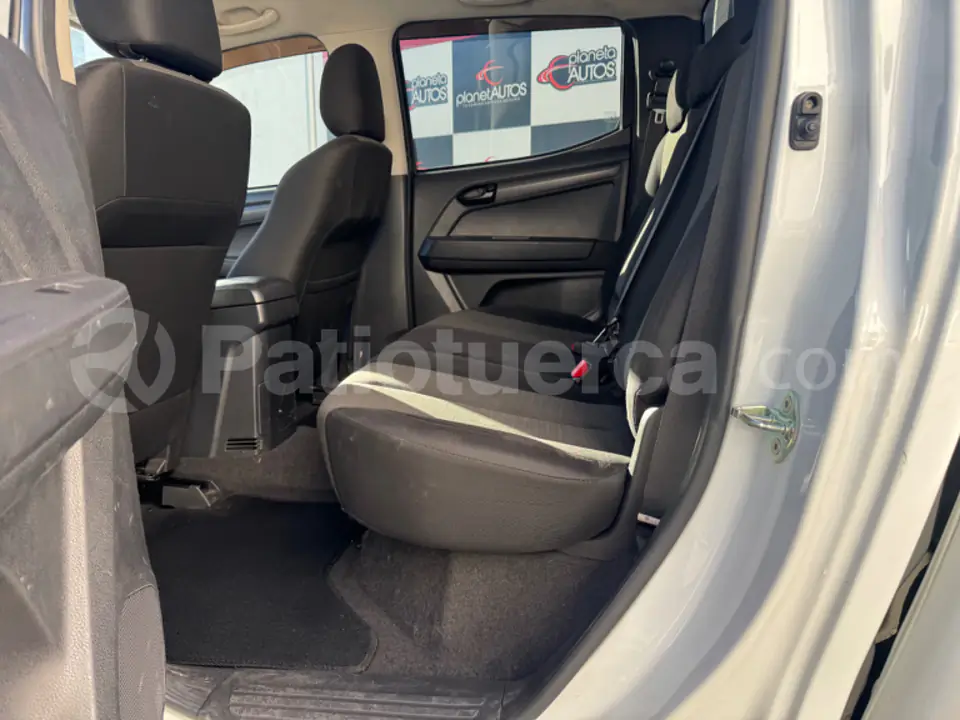 Foto 11 de Chevrolet D MAX CRDI FULL 2.5.