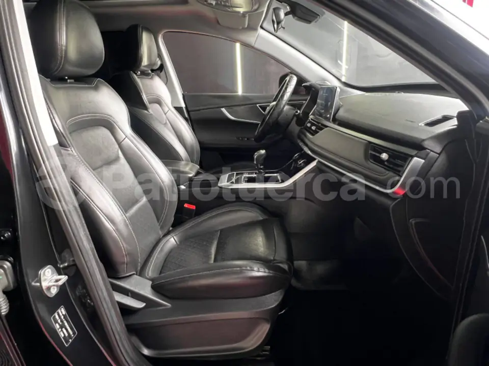 Foto 10 de Chery TIGGO 8 COMFORT