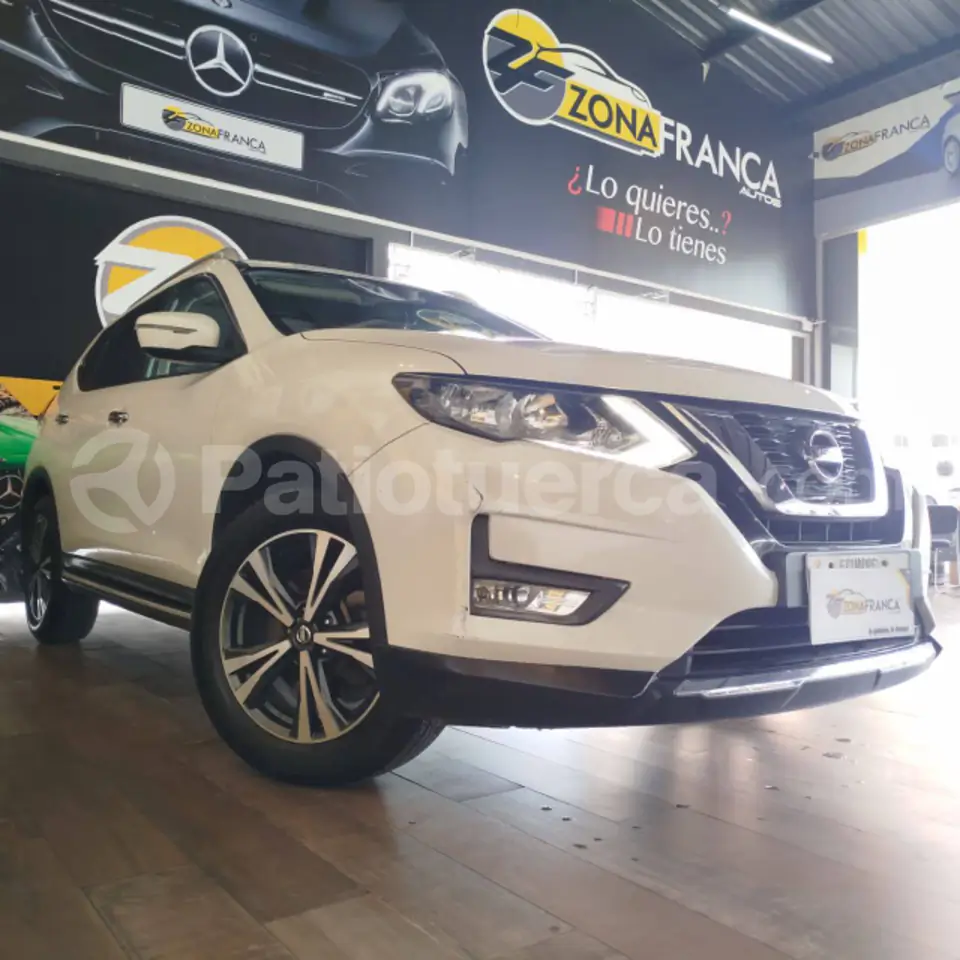 Foto 3 de Nissan X-Trail Advance
