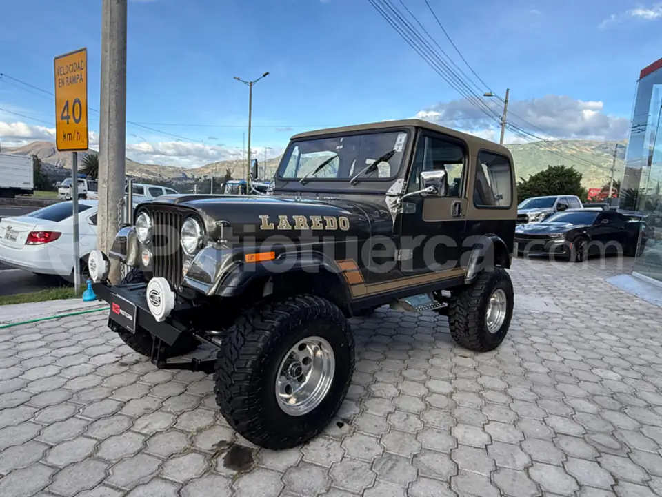 Foto 2 de Jeep CJ-7