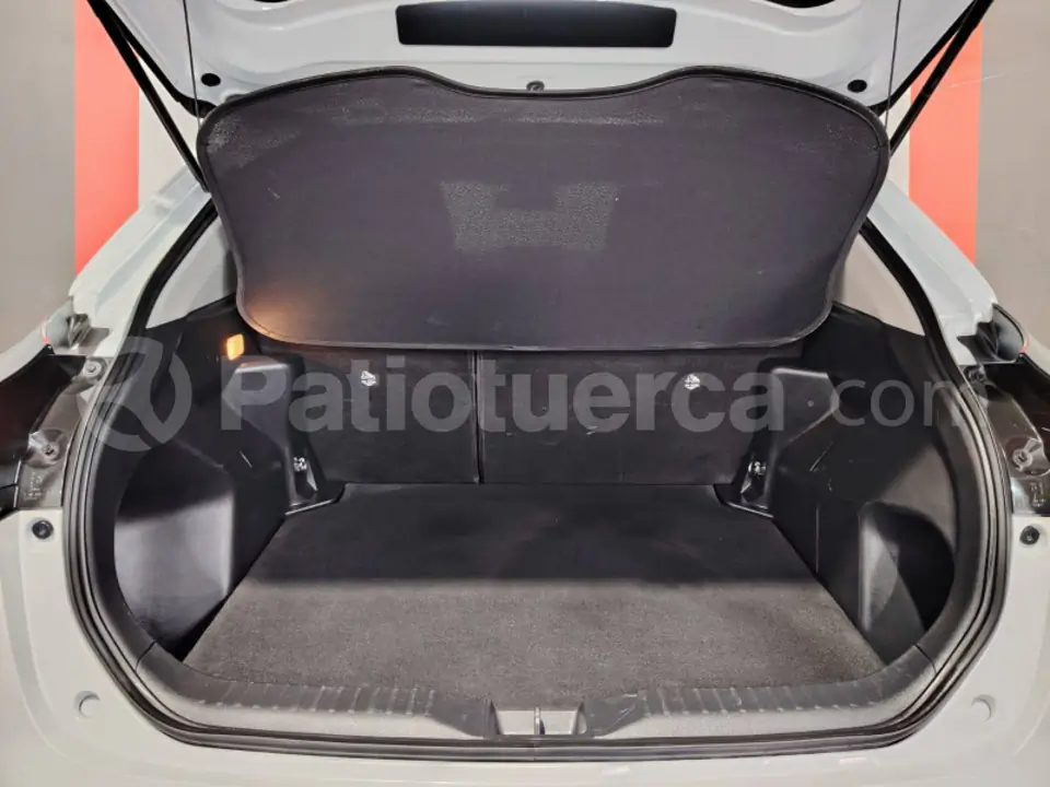 Foto 19 de Toyota Yaris Cross