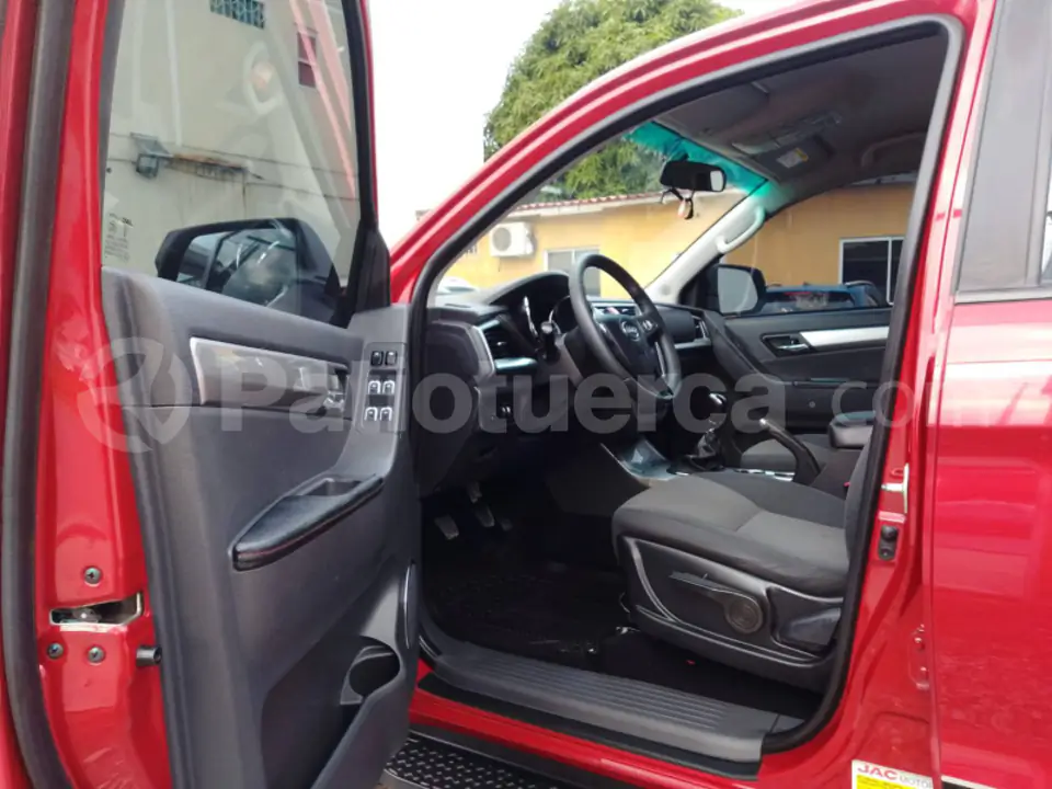 Foto 4 de JAC T8