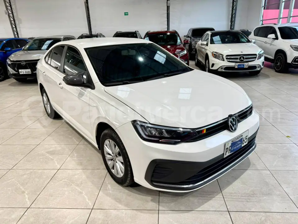 Foto 3 de Volkswagen Virtus