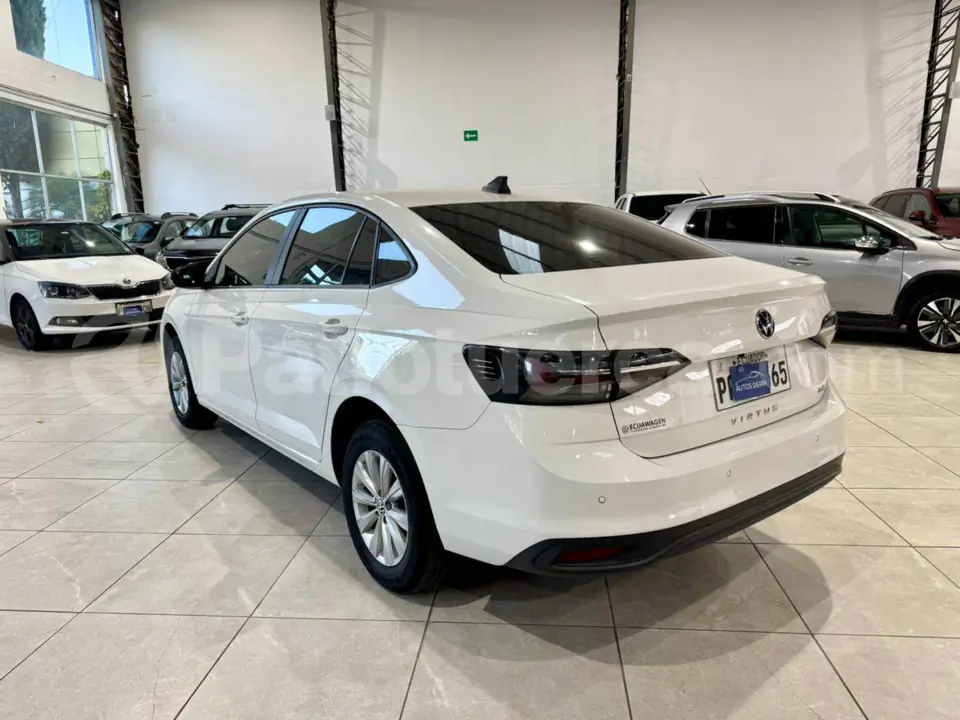 Foto 8 de Volkswagen Virtus
