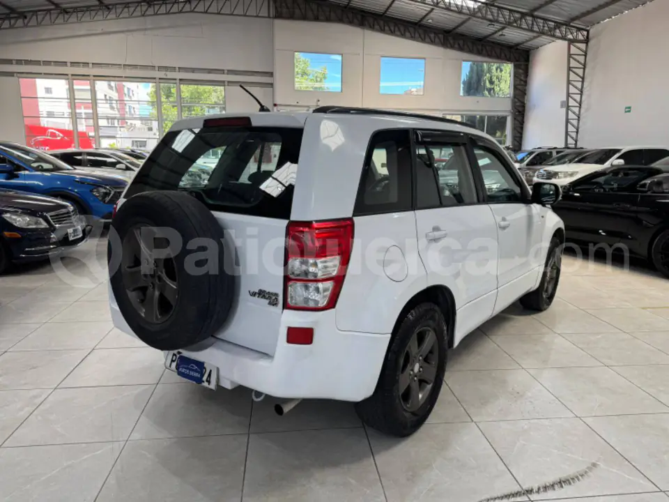 Foto 9 de Suzuki Grand Vitara SZ