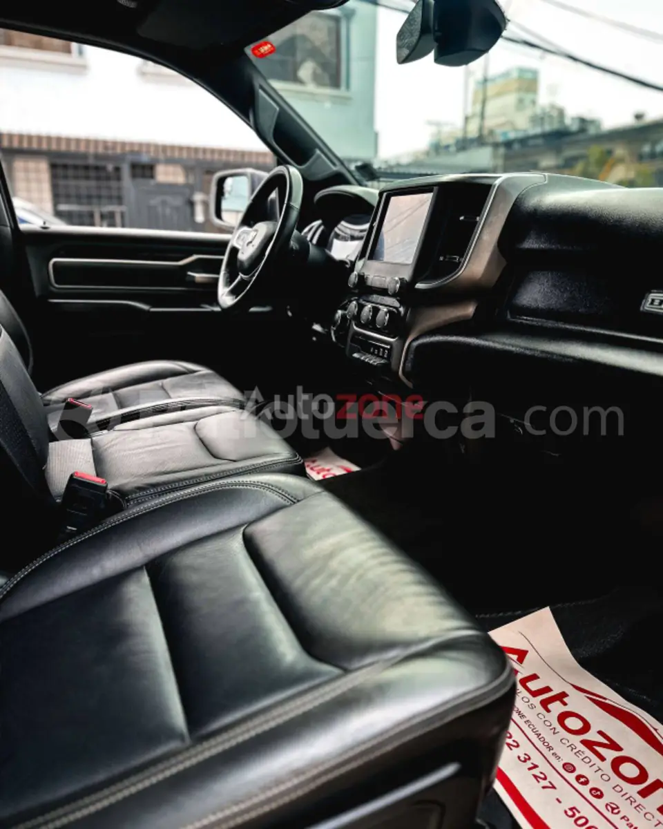 Foto 13 de Dodge RAM 1500