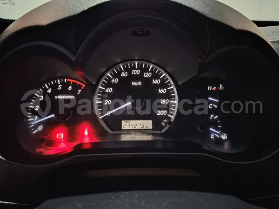 Foto 18 de Toyota Fortuner 2.7