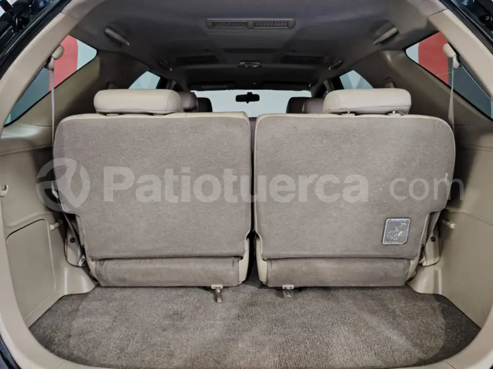 Foto 27 de Toyota Fortuner 2.7