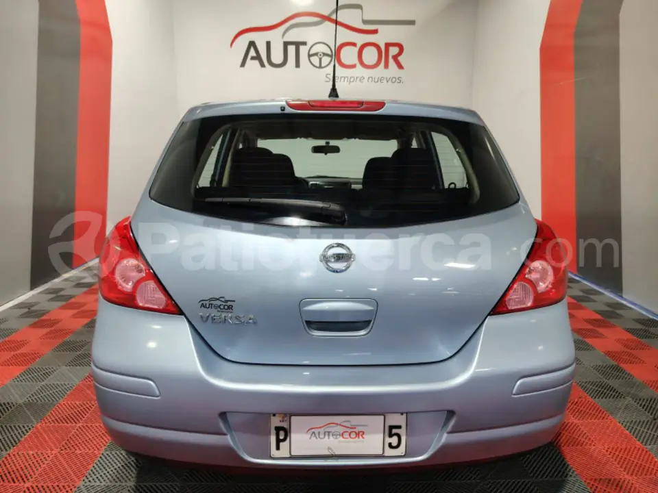 Foto 5 de Nissan Tiida