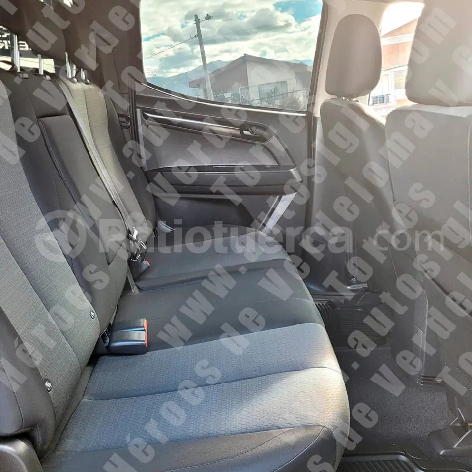 Foto 12 de Chevrolet D-MAX CRDI HI RIDE
