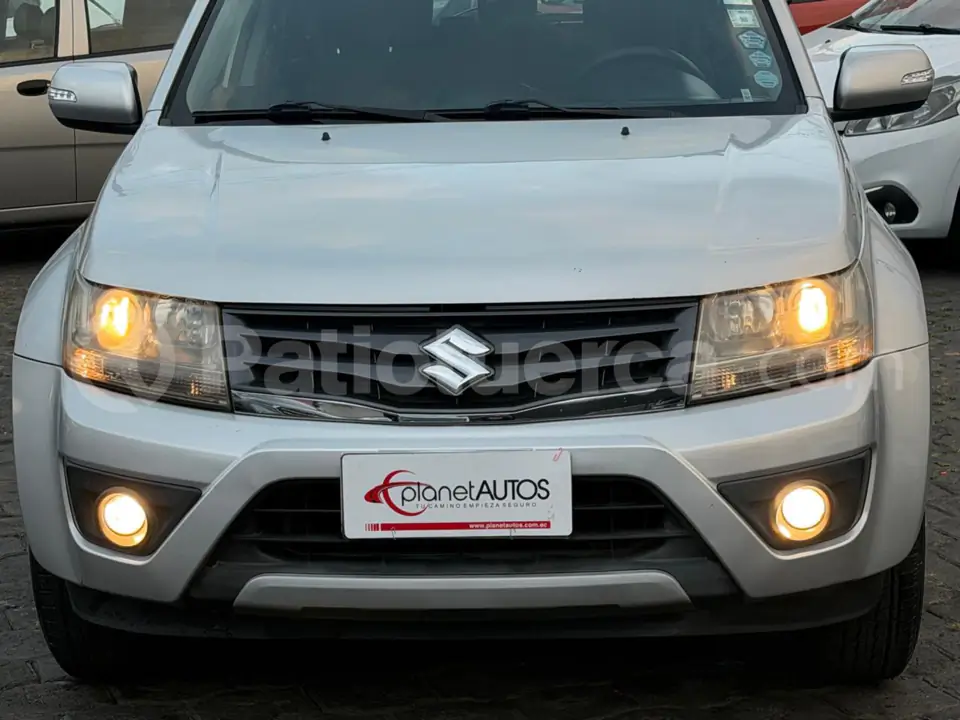 Foto 3 de Suzuki Grand Vitara SZ