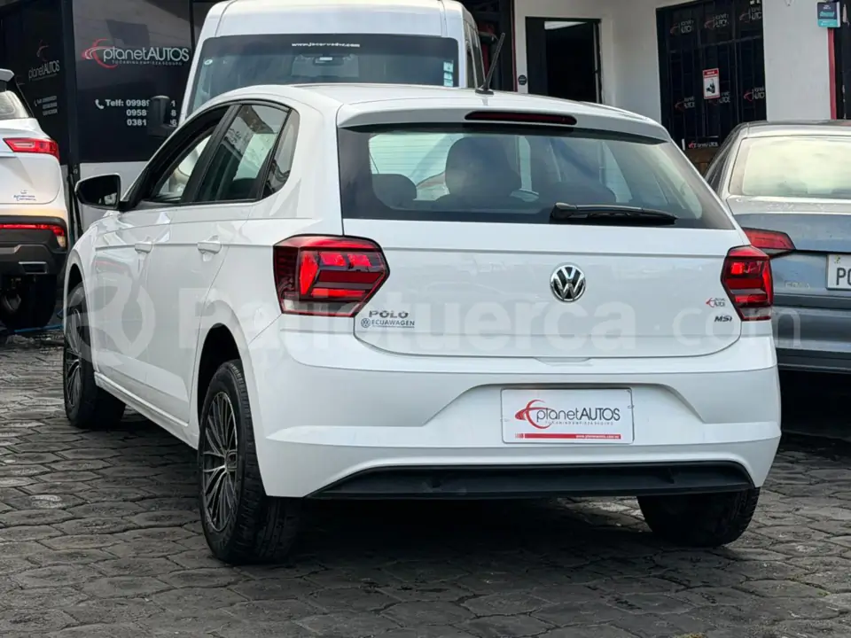Foto 10 de Volkswagen Polo
